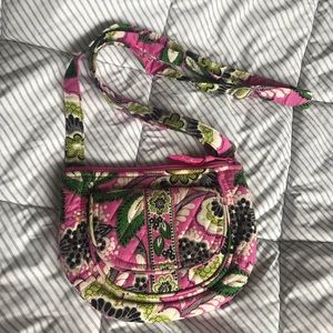 VERA BRADLEY CROSSBODY PURSE